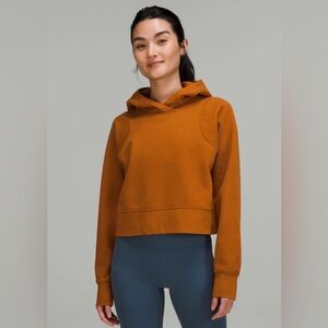 Lululemon Size 4 Athletica Loungeful Cropped Hoodie in Butternut Brown